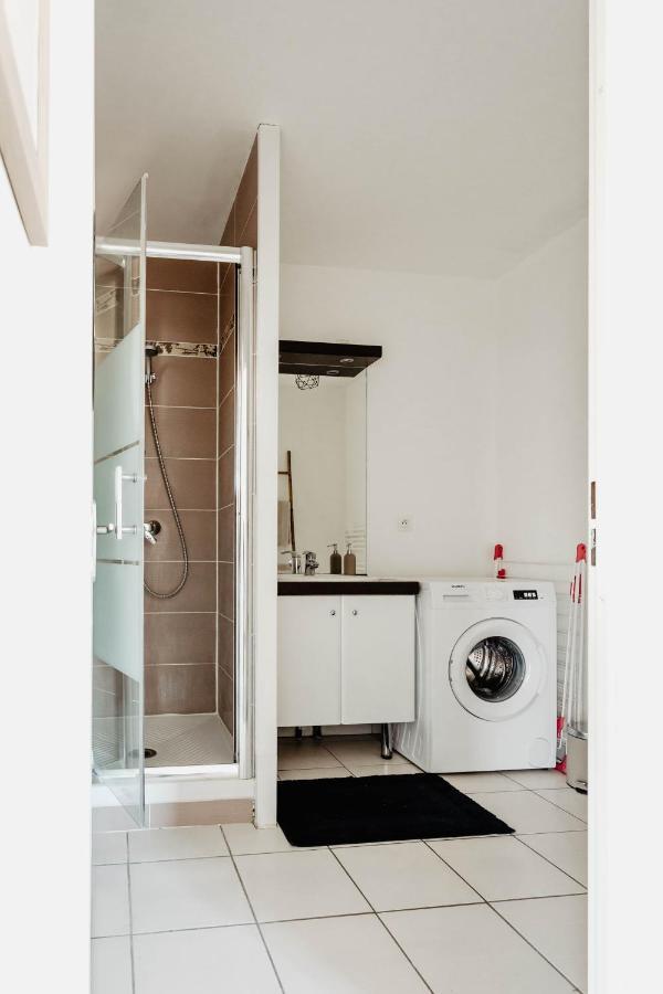 T2 Haut Standing Parking Prive Wi-Fi Tv Netflix Valenciennes Exterior photo